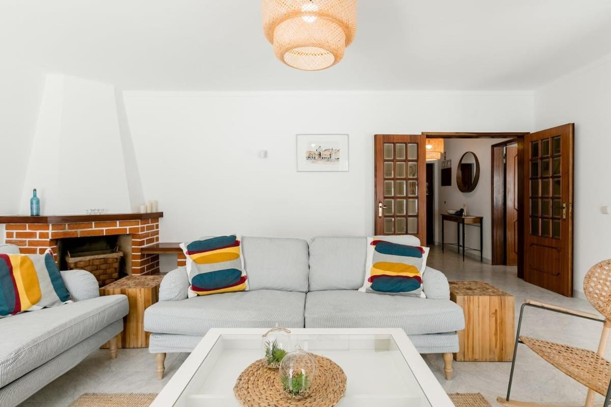 Beachfront Villa With Private Pool In Manta Rota Віла-Нова-де-Касела Екстер'єр фото